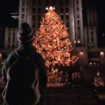 Sám doma 2: Ztracen v New Yorku, Kevin u vánočního stromu, Rockefeller Center