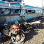 Studénka, třetí železniční nehoda, 2015, trosky kamionu a vlaku