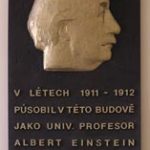 Albert Einstein v Praze, profesor na škole, Univerzita Karlova