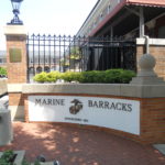 Marine Barracks, hlavní vchod, rezidence velitele námořní pěchoty