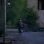 Rebelové, Olda utíká z továrny na motorce