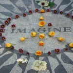 Strawberry Fields, Imagine, na počest zavražděného Johna Lennona